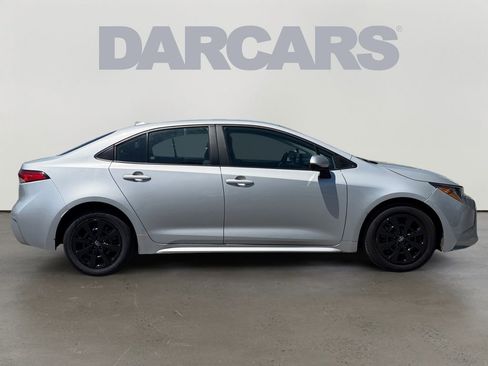 Used 2024 Toyota Corolla LE FWD image 6