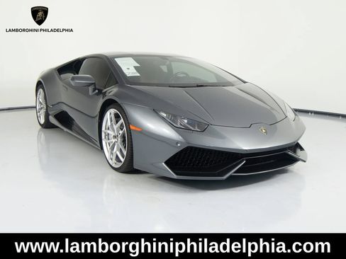 Used 2015 Lamborghini Huracan LP 610-4 AWD/4WD image 3