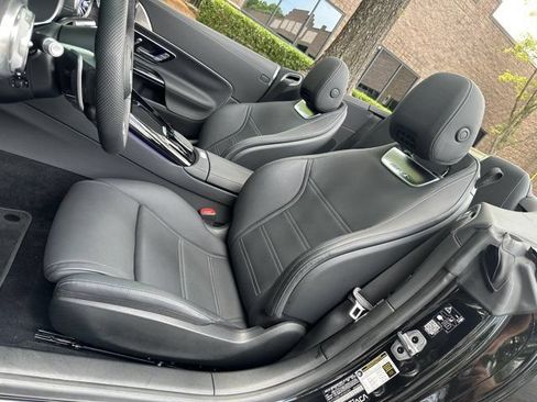 Used 2023 Mercedes-Benz C 300 Sedan image 15