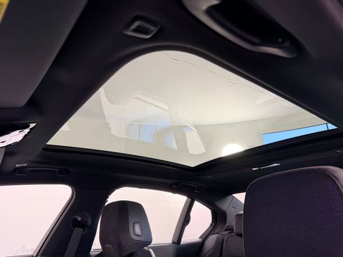 New 2026 BMW 550e xDrive AWD/4WD image 14