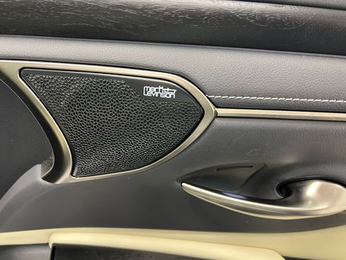 Used 2022 Lexus ES 350 Ultra Luxury image 16