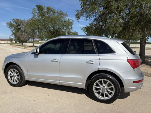 Used 2011 Audi Q5 2.0T Premium Plus AWD/4WD image 18