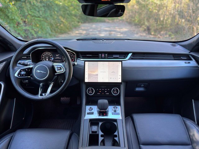 New 2026 Jaguar F-PACE R-Dynamic S AWD/4WD image 21