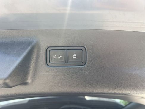 Used 2024 Hyundai Santa Fe Limited FWD image 35