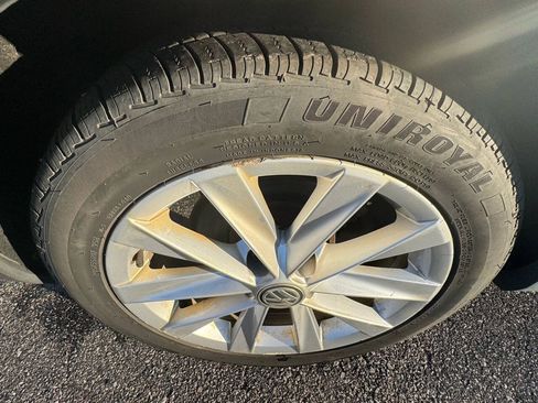 Used 2019 Volkswagen Golf Alltrack SE AWD/4WD image 38