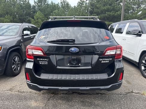 Used 2017 Subaru Outback 2.5i Touring w/ Popular Package #5A AWD/4WD image 5