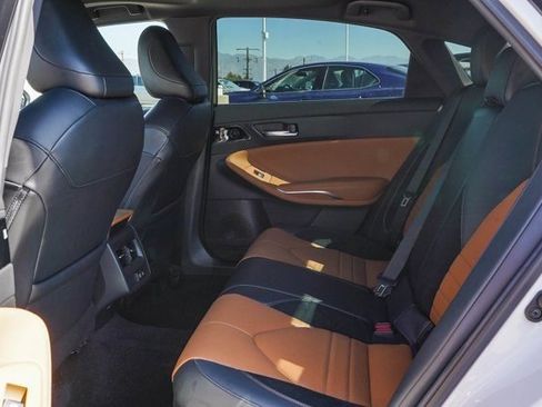 Used 2021 Toyota Avalon XSE image 17