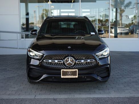 Certified 2022 Mercedes-Benz GLA 250 4MATIC image 2