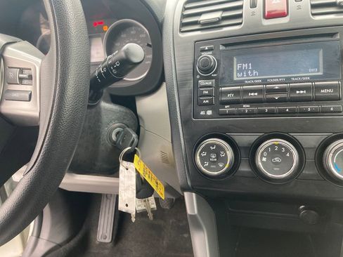 Used 2015 Subaru Forester 2.5i image 21