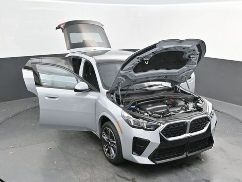 Certified 2024 BMW X2 xDrive28i w/ M Sport Package image 52