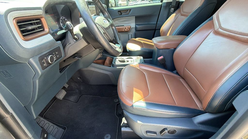 Used 2022 Ford Maverick Lariat FWD image 23