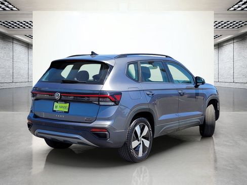 Used 2025 Volkswagen Taos S AWD/4WD image 7