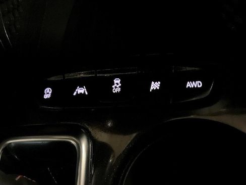 Used 2023 Chevrolet TrailBlazer RS image 23