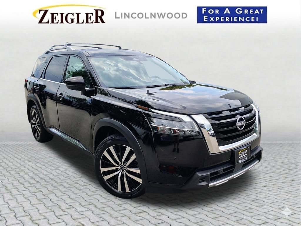 Used 2024 Nissan Pathfinder Platinum AWD/4WD 360° Tour
