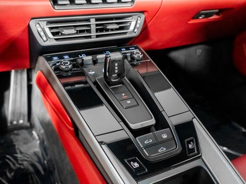 Used 2021 Porsche 911 Carrera 4S image 37