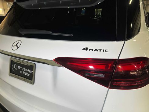 Used 2024 Mercedes-Benz GLE 350 4MATIC image 15