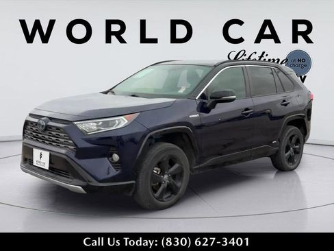 Used 2021 Toyota RAV4 XSE image 7