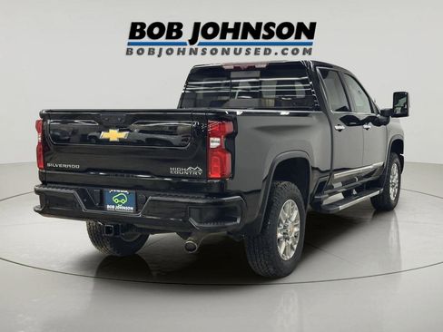 Certified 2024 Chevrolet Silverado 2500 High Country w/ Technology Package image 16