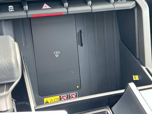 New 2026 Toyota Tundra Platinum AWD/4WD image 30
