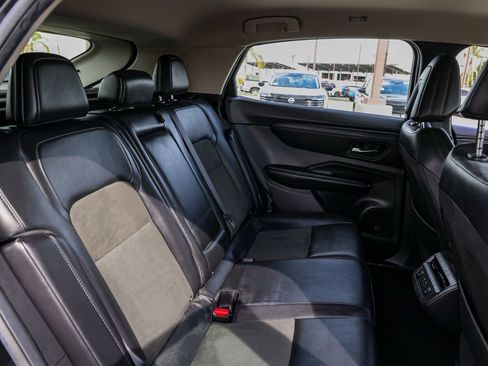 Used 2023 Nissan Ariya FWD image 18