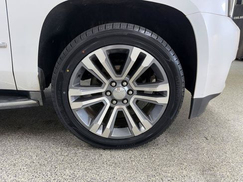 Used 2016 GMC Yukon XL Denali w/ Open Road Package AWD/4WD image 47