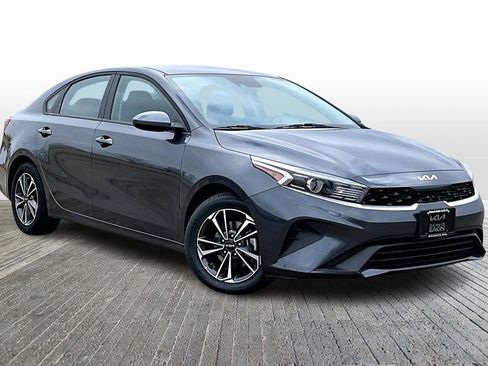 Certified 2024 Kia Forte LXS image 11