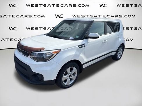 Used 2019 Kia Soul w/ Convenience Package image 1