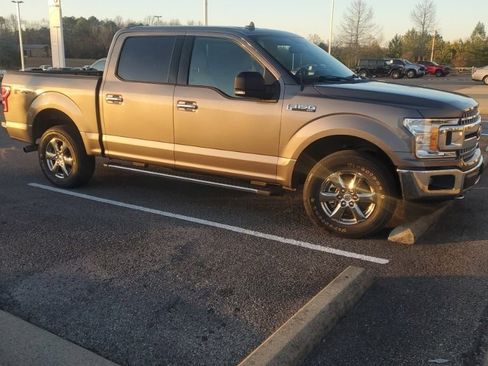 Used 2020 Ford F150 XLT w/ Equipment Group 302A Luxury image 5