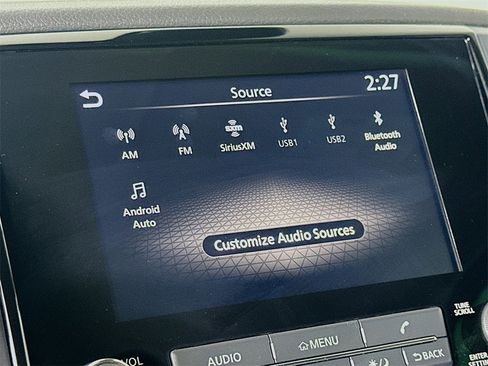 Used 2024 Nissan Titan SV w/ SV Convenience Package image 26