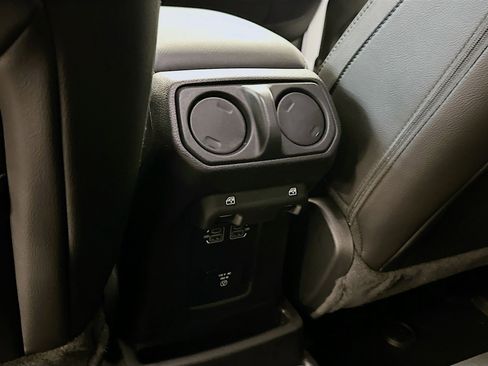 Used 2023 Jeep Wrangler Sahara w/ Cold Weather Group image 28