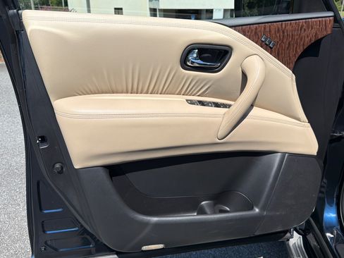 Used 2017 Nissan Armada Platinum w/ Captain Seat Package RWD image 10