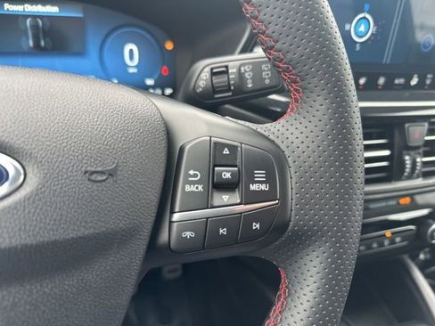 Used 2024 Ford Escape ST-Line Select w/ Tech Pack #2 image 20