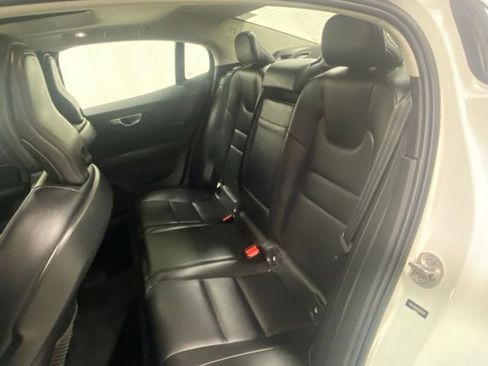 Used 2024 Volvo S60 B5 Core AWD/4WD image 12