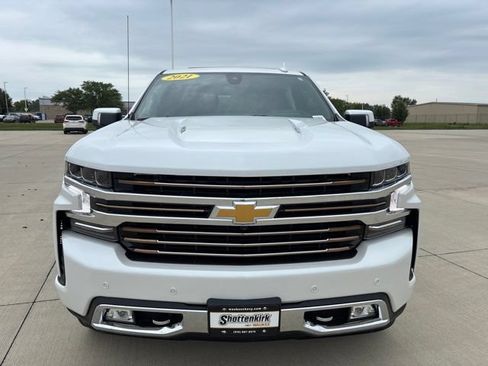 Used 2021 Chevrolet Silverado 1500 High Country w/ Technology Package AWD/4WD image 40