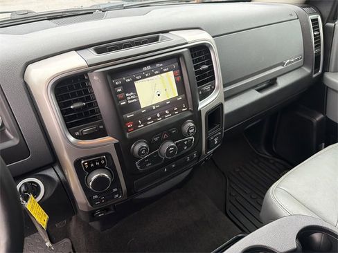 Used 2018 RAM 1500 Big Horn image 27
