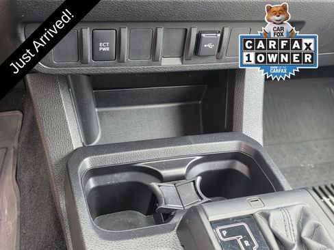Used 2022 Toyota Tacoma SR AWD/4WD image 16