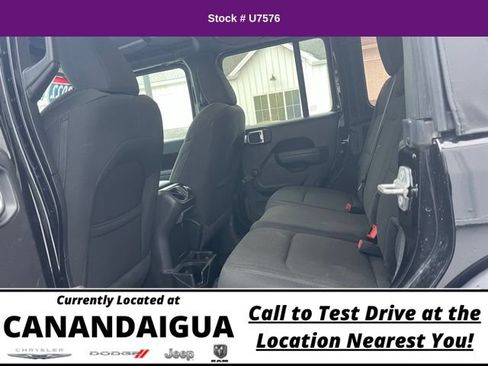 Used 2022 Jeep Wrangler Unlimited Sport AWD/4WD image 18