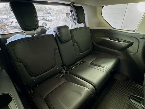 Certified 2025 INFINITI QX80 Pure w/ Cargo Package image 28