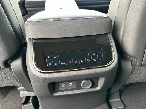 New 2027 INFINITI QX80 Sensory AWD/4WD image 35