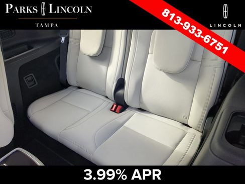 Certified 2025 Lincoln Aviator Black Label w/ Jet Appearance Package AWD/4WD image 16