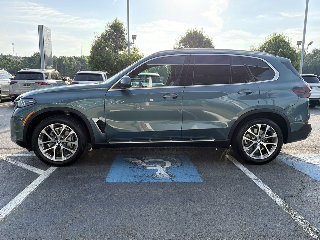 Used 2026 BMW X5 sDrive40i RWD image 6