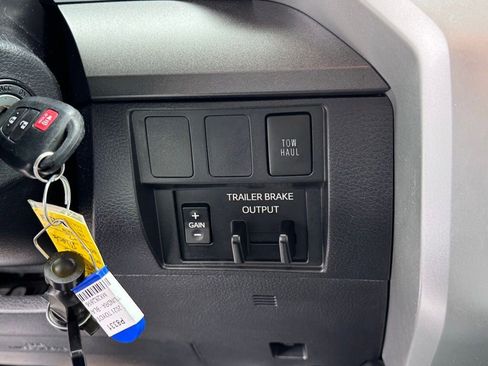 Used 2021 Toyota Tundra SR5 RWD image 34