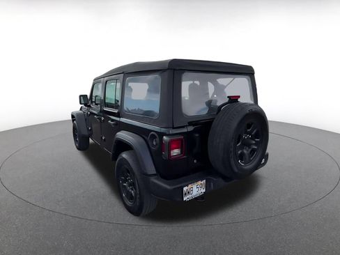 Used 2023 Jeep Wrangler Unlimited Sport AWD/4WD image 10