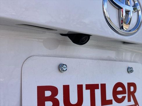 Certified 2023 Toyota RAV4 LE image 10