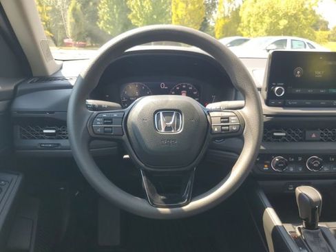 New 2025 Honda Accord SE image 9