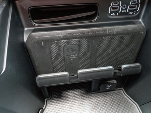 Used 2023 RAM 3500 Limited image 26