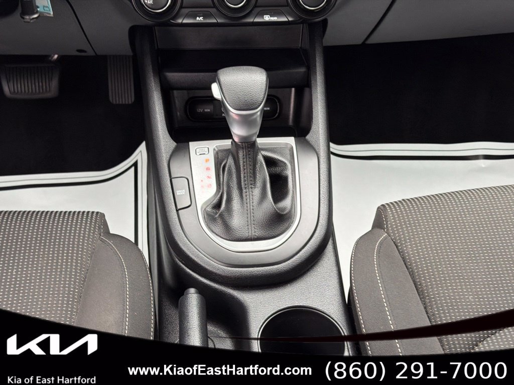 Used 2020 Kia Forte LXS FWD image 24