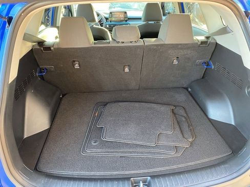 Certified 2022 Kia Seltos LX image 14