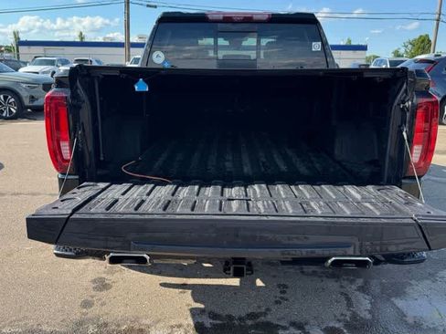 Used 2024 GMC Sierra 1500 Denali AWD/4WD image 13
