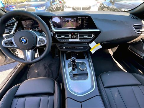 New 2026 BMW Z4 sDrive30i w/ Premium Package image 5